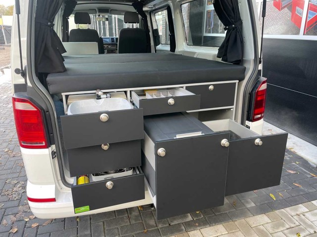 Taschentuchbox für Auto – Tier-Plüsch, fusselfrei, Auto-Innenzubehör für  MPV, Nutzfahrzeuge, Wohnwagen, Minivan, Limousine, SUV Dificato: :  Auto & Motorrad